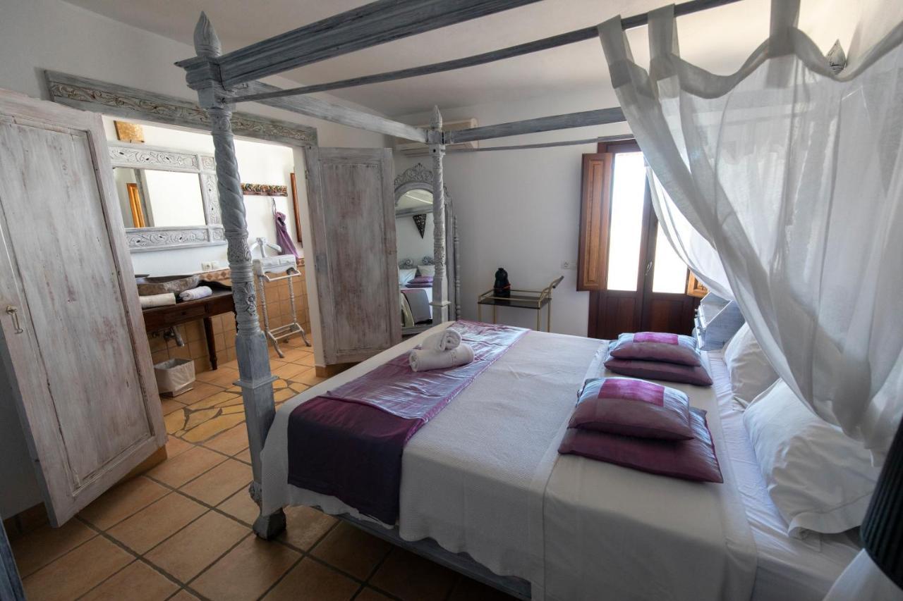Buenavista Suites Hotel Boutique Santa Eularia des Riu Dış mekan fotoğraf